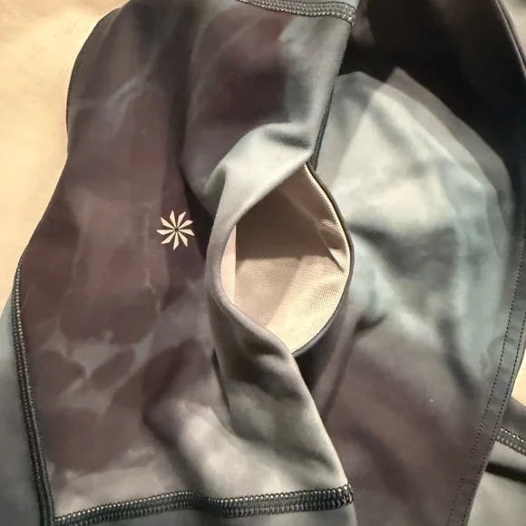 Athleta Elation Leggings - Picture 6 of 9